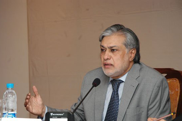 کپاس کی پیداوارمیں کمی کا خدشہ ہے،اسحاق ڈار