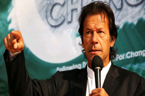 سیاسی جماعتوں میں صرف بادشاہت ہے ،عمران خان