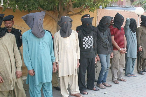 لاہور:پولیس کی کارروائی، 18 مشتبہ افراد گرفتار