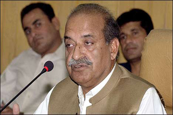 گورنر کے پی کے سردارمہتاب احمدخان کا استعفیٰ منظور