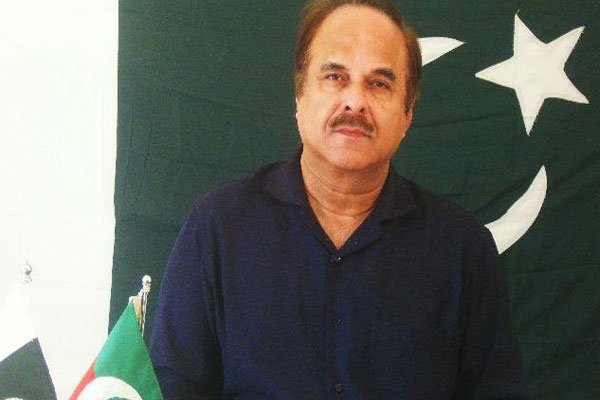 وزیر اعظم نے ریاستی اداروں پر یلغار کا انداز بدل لیا