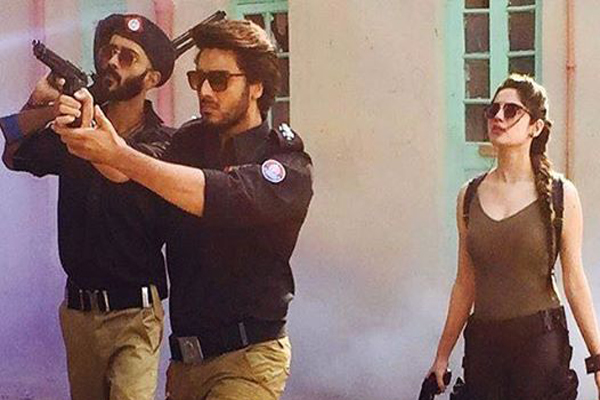 نئی فلم میں نیلم نے اپنایا نیا انداز۔۔