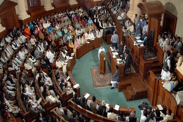 سولہ دسمبر کو آرمی پبلک اسکول کے شہداء کے نام سے منسوبی کیلئے قرارداد
