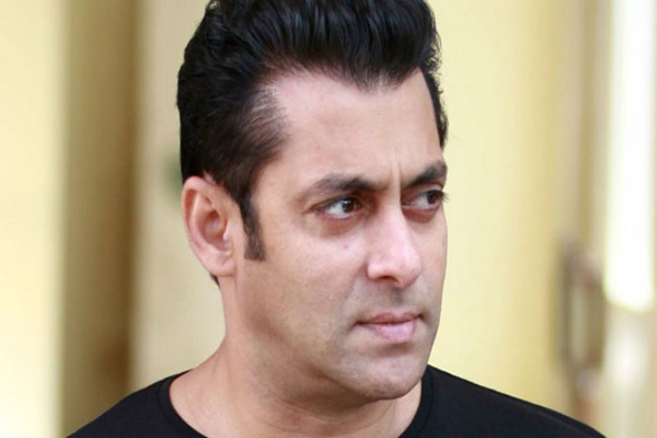 سلمان نے لگایا ۔۔ پاکستانی اداکارہ پرچوری کا الزام