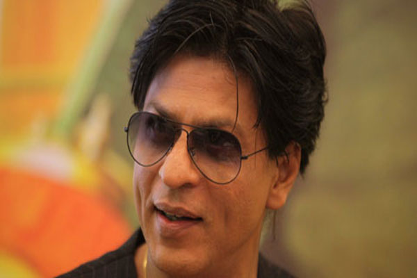 شاہ رخ دیوانے ہوگئے،کس کے پیچھے؟ جانئے۔۔