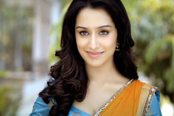 شردھا کپور بھارت میں کیوں ہورہی ہیں اتنی مقبول