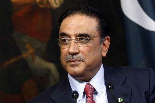 فوج کی قربانیوں کو سیاسی اختلافات کی نذر نہیں ہونا چاہیئے ،زرداری