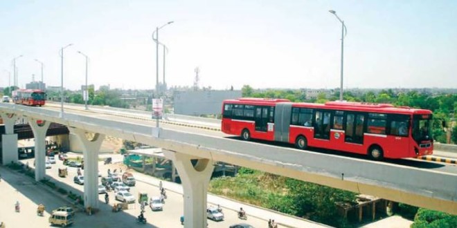 دھرنا ختم ہونے کے بعد میٹرو سروس بحال