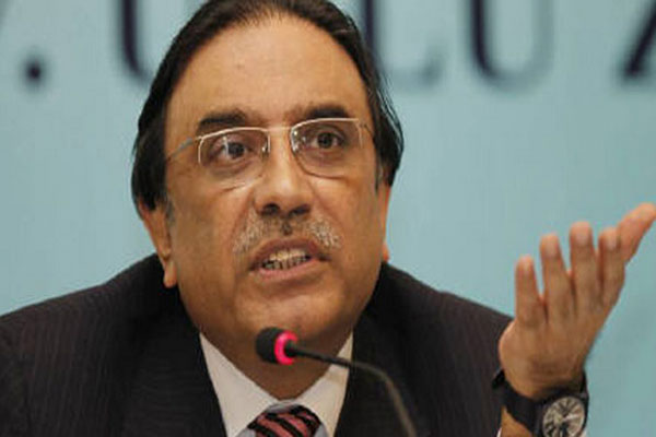 عزیر بلوچ کے ریڈ ورانٹ ہم نے نکالے،آصف زرداری