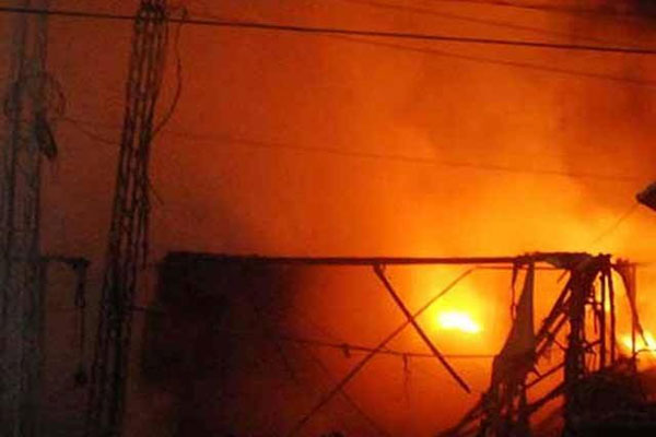 لاہور:سرکس کے ٹینٹ میں آتشزدگی، 3افرادجھلس کرجاں بحق