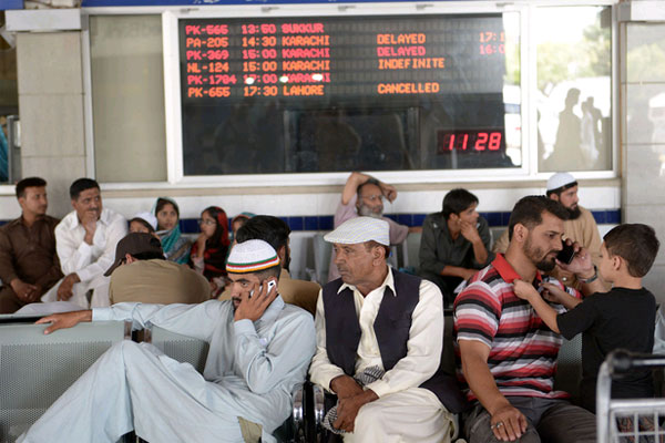 روس میں محصور پاکستانیوں کی واپسی کا عمل جاری