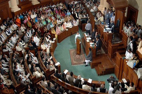 پنجاب اسمبلی :پی سی بی کی تشکیل نو کیلئے قرارداد