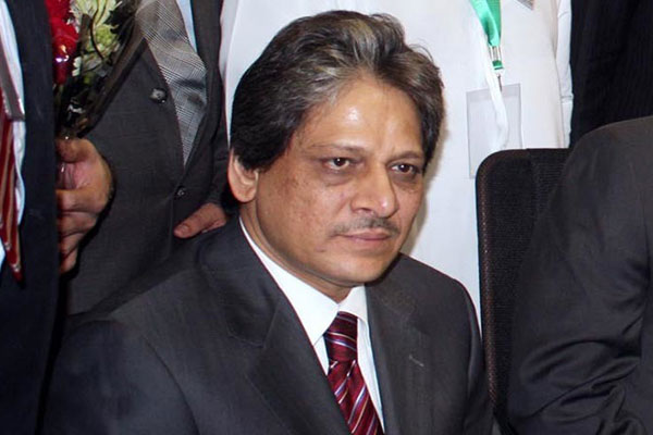 ایم کیو ایم میں اٹھارویں ترمیم ہوئی ہے،عشرت العباد