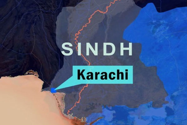 کراچی: رینجرز چوکیوں پر دستی بم حملے