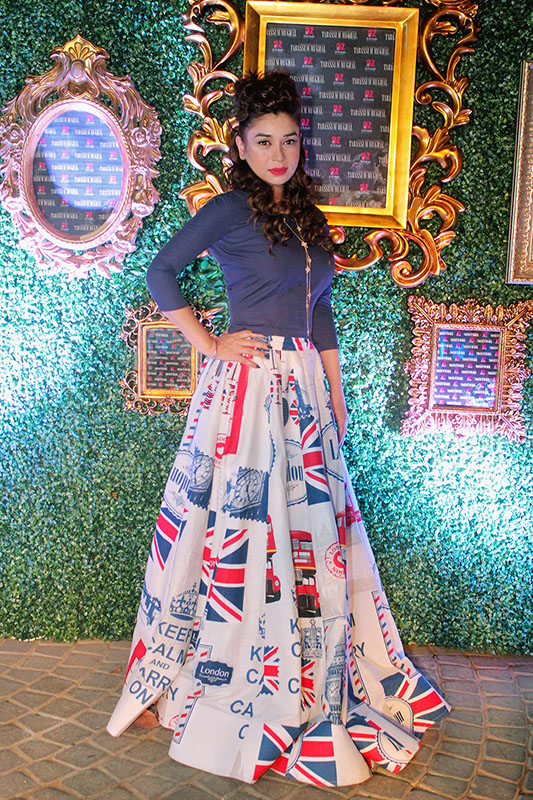 پاکستانی اداکار اور ان کے دلچسپ لباس