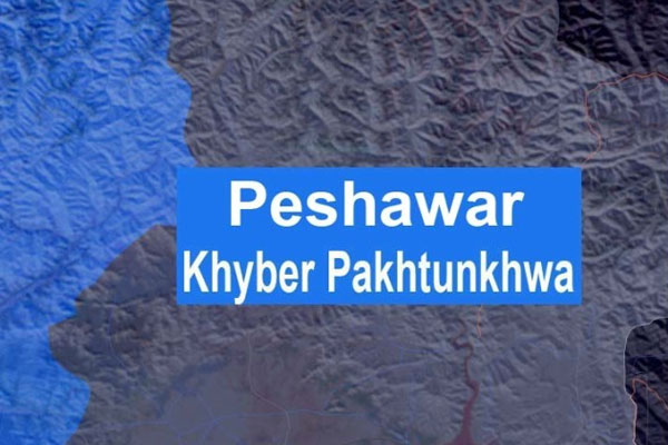 پشاور: چھت گرنے سے چھ افراد ملبے تلے دب گئے