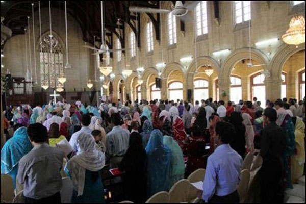 پاکستان سمیت دنیا بھر میں ایسٹر کا تہوار منایا جا رہا ہے