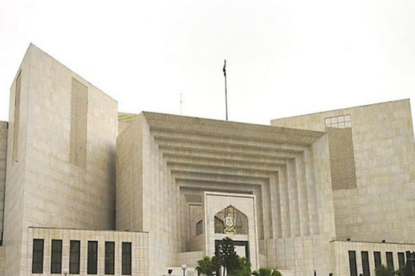 سپریم کورٹ:پولیس میں غیر قانونی بھرتیوںپر تحریری حکم نامہ جاری