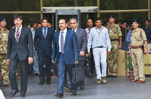 پاکستانی ٹیم پٹھان کوٹ حملے کی تحقیقات کے بعد وطن پہنچ گئی