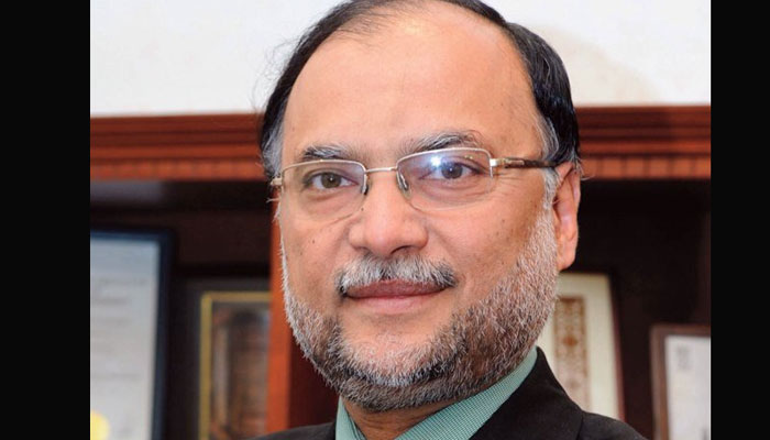 پاک چین اقتصادی راہداری پر بھرپور توجہ دی جارہی ہے،احسن اقبال