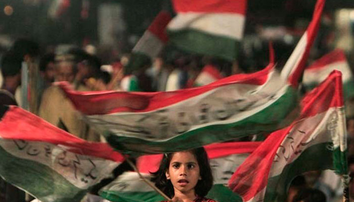پاناما لیکس پر حکومت کیخلاف پاکستان عوامی تحریک کا احتجاج کا اعلان