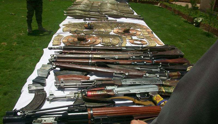 بلوچستان :دہشت گردی کا منصوبہ ناکام ، اسلحہ و بارود کی بڑی کھیپ برآمد