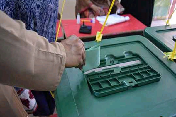 کراچی :ضمنی الیکشن ،انتخابی سرگرمیاں عروج پر