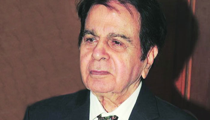 شہنشاہ جذبات دلیپ کمار کی طبیعت ناساز،اسپتال منتقل