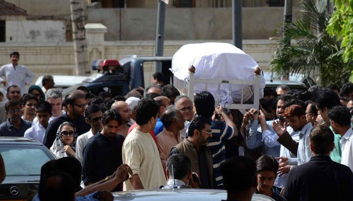 کراچی :قتل ہونیوالے تین بچے سپر دخاک