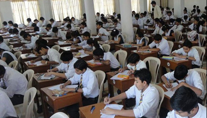 سندھ میں انٹر کے امتحانات کا آغاز ، نقل عروج پر