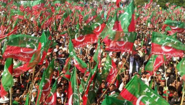 پی ٹی آئی کی لاہورمیں جلسے کی تیاریاں زوروشورسے جاری