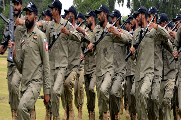 لاہور :رینجرز کی پاسنگ آوٹ پریڈ کی تقریب
