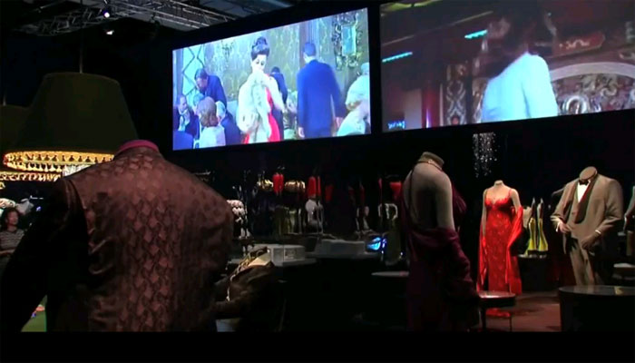 پچاس برس مکمل ہونے پر جیمز بانڈ کی اشیاءکی نمائش