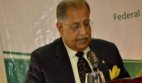 وزیر اعظم بھاگنے والے نہیں ،ہرچیلنج قبول کرتے ہیں،ریاض پیرزادہ
