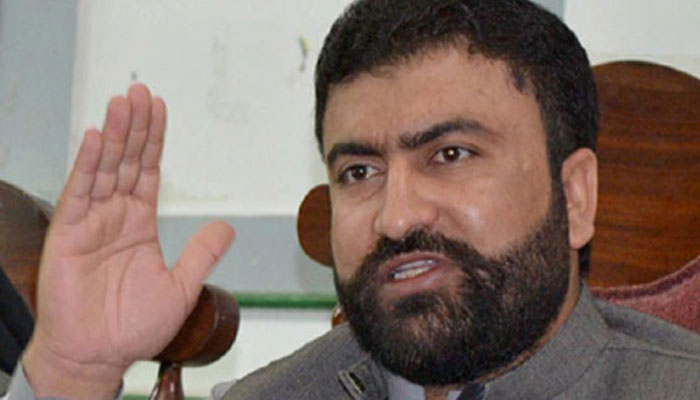 بی ایل اے کمانڈر زندہ بھی ہے تو اگلی کارروائی میں مارا جائیگا،سرفراز بگٹی