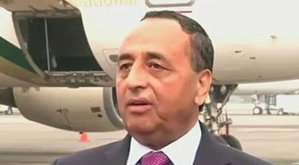 وزیراعظم نوازشریف نے شجاعت عظیم کا استعفیٰ منظورکرلیا