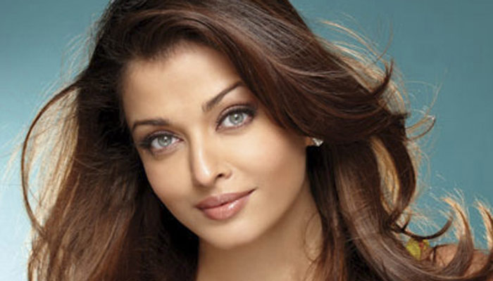 سلمان سے متعلق سوال پوچھنے پر ایشوریا سخت غصہ