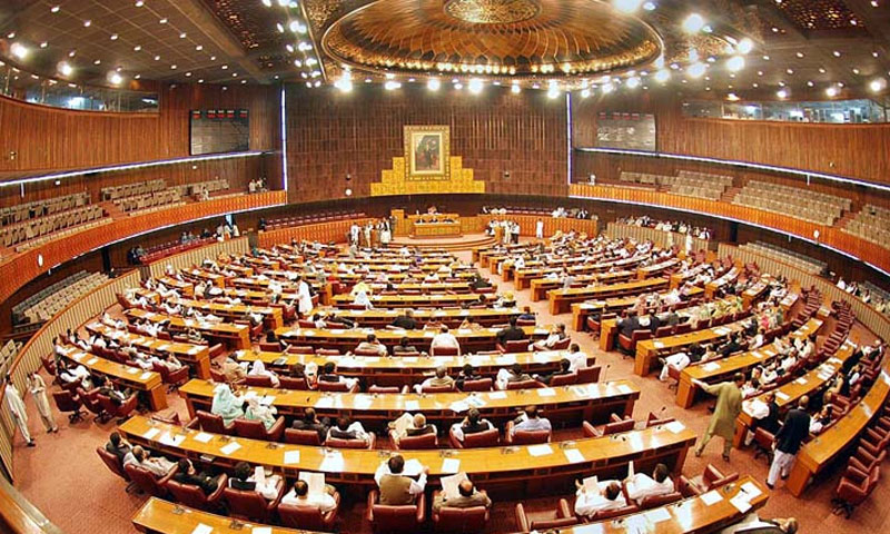 پاناما پیپرز پر قومی اسمبلی کا ہنگامہ خیز اجلاس کل ہوگا