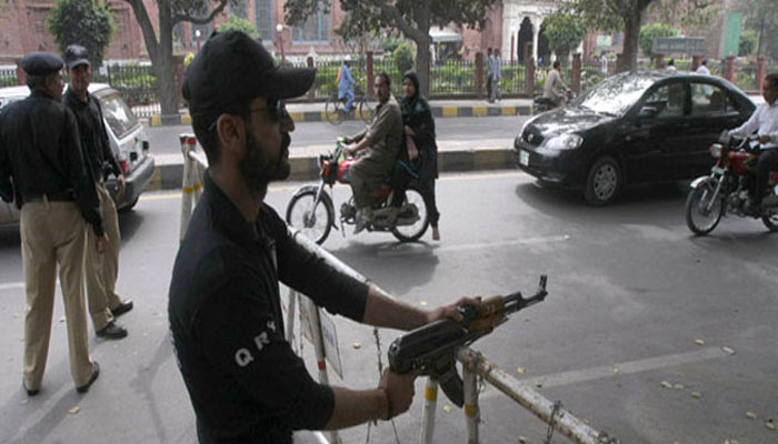 نمازجمعہ کے اجتماعات کی سیکیورٹی سخت کرنے کی ہدایت