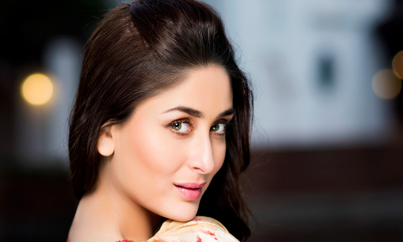 کرینا کپورنے سوتیلی بیٹی کو بڑی اداکارہ قرار دے دیا