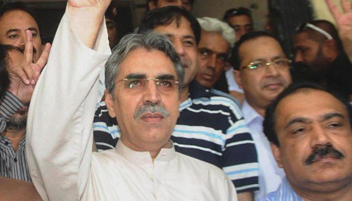 ایم کیوایم کے رہنما عامرخان کو دبئی جانے کی اجازت