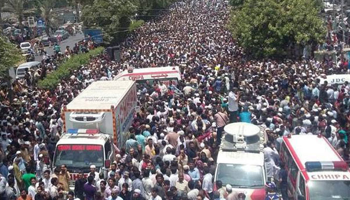 امجد صابری کوپاپوش نگر کےقبرستان میں سپرد خاک کردیا گیا