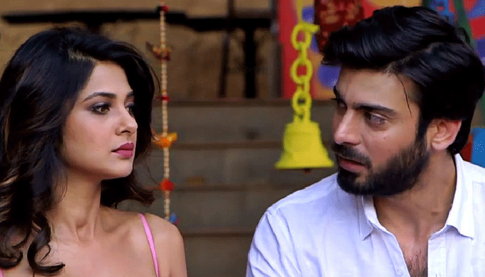 فواد خان،کرن سنگھ گروور کی قیمتی چیز لے اڑے