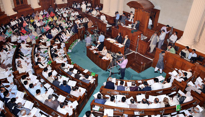 پنجاب: 1600ارب روپے سے زائد کا بجٹ کل پیش ہوگا