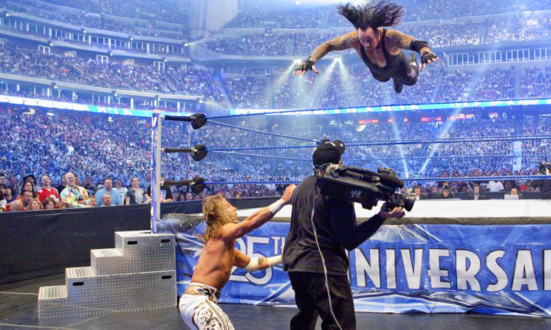 ڈبلیو-ڈبلیو-ای سپر سٹارز کی ناکام چھلانگیں