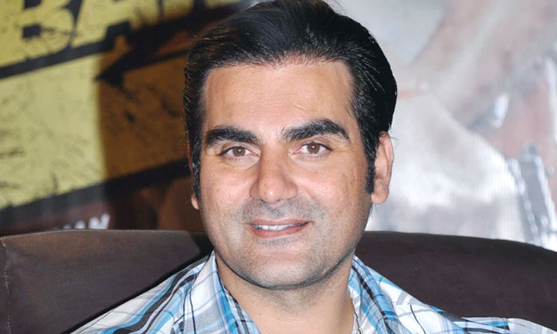 ارباز خان ان دنوں کس خاتون کے ہمراہ دیکھے جا رہے ہیں؟