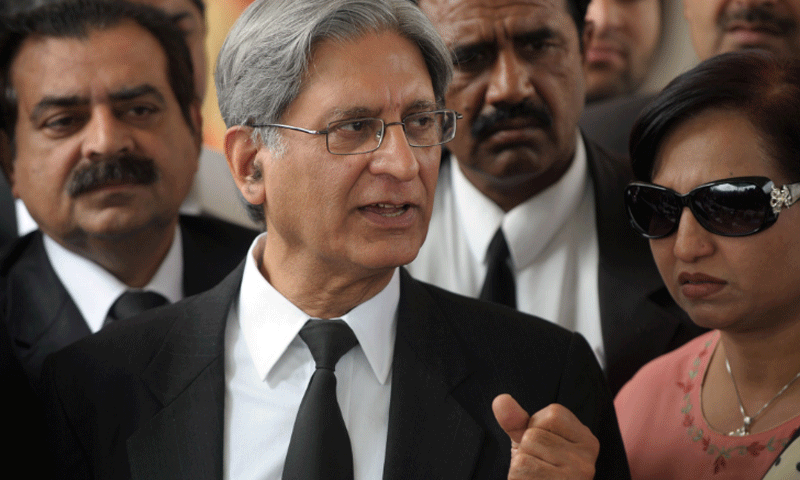 آرمی چیف کے حق میں پوسٹرز اپوزیشن کو ڈرانے کی سازش قرار