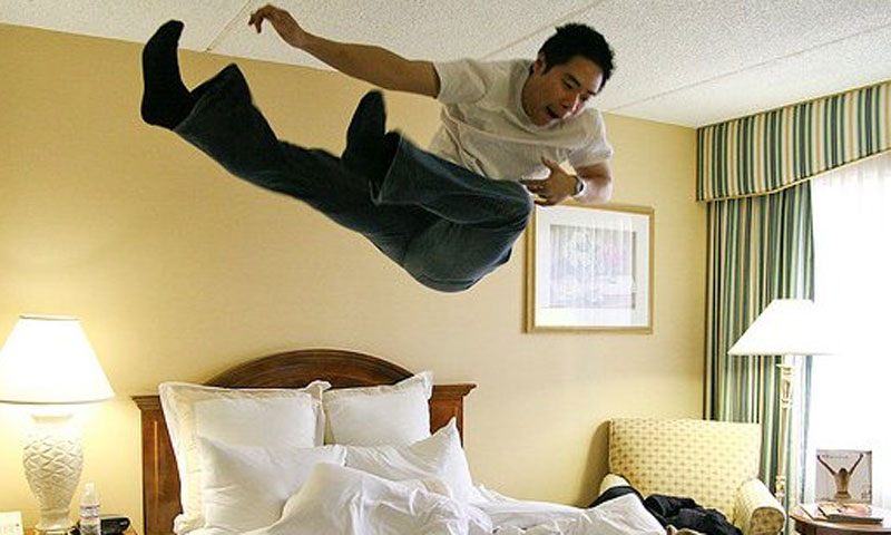 سوتے میں چلنے سے متعلق بعض دلچسپ حقائق