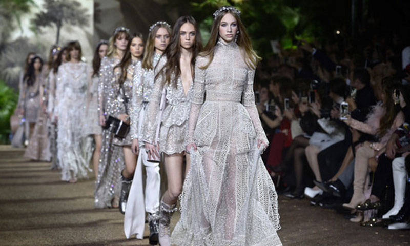 پیرس فیشن ویک :موسم سرماں اور خزاں کی کلیکشن متعارف