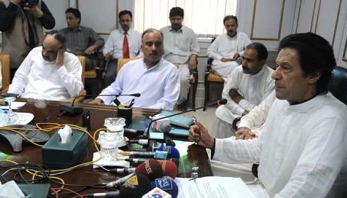پاکستان تاریخ کےاہم ترین دوراہےپر کھڑا ہے، عمران خان